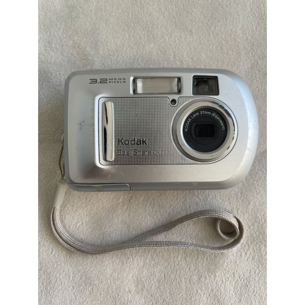 Kodak EasyShare CX7300 3.2 MP Digital Camera With Strap - Silver